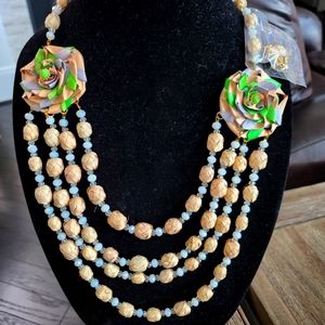 Floral Palm Necklace